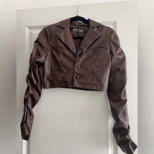MANIERE DE VOIR TACKED VEGAN LEATHER CROPPED JACKET - BROWN
